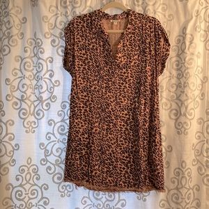 Fun, cheetah print, casual mini dress WITH POCKETS!
